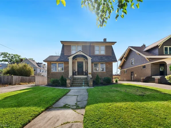 1223 Nicholson Ave, Lakewood, OH 44107