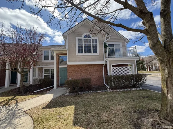 56530 Scotland Blvd, Shelby Township, MI 48316