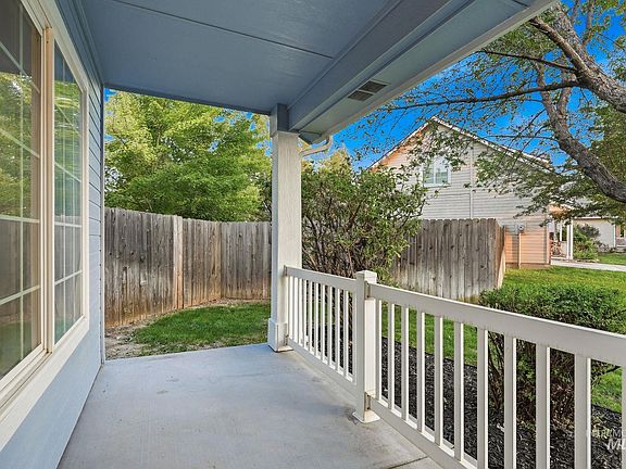 3rd image of 3482 N Elmstone Pl