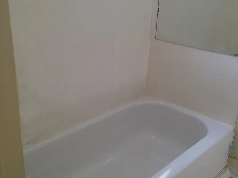 3212 Seward St — Photo 6