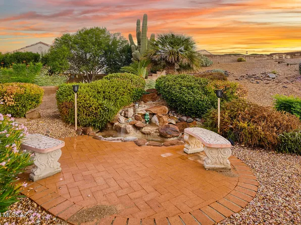 345 W Continental Vista Pl, Green Valley, AZ 85614
