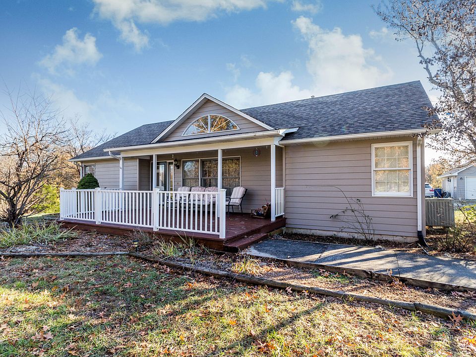 3658 E Franklin Rd, Hartsburg, MO 65039 Zillow