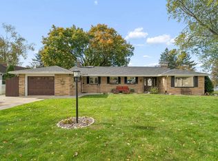 136 Circle Dr, Shawano, WI 54166