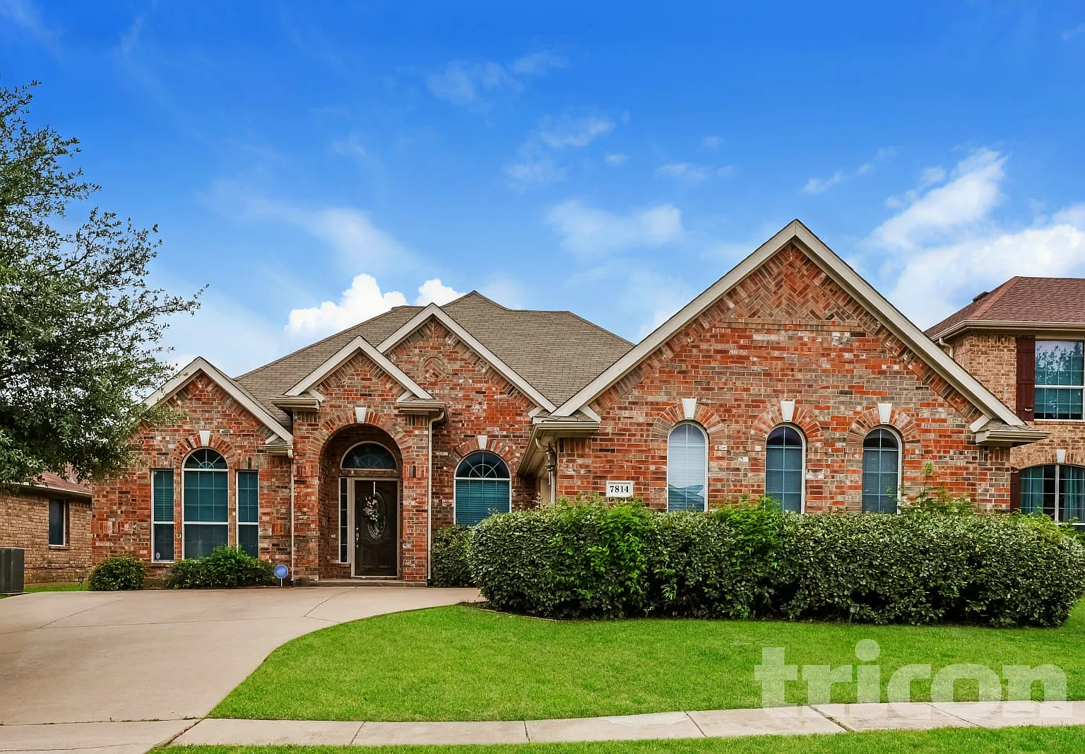 7814 Longbow Lane Arlington TX — Photo 1
