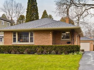 506 E North Ave, Lake Bluff, IL 60044