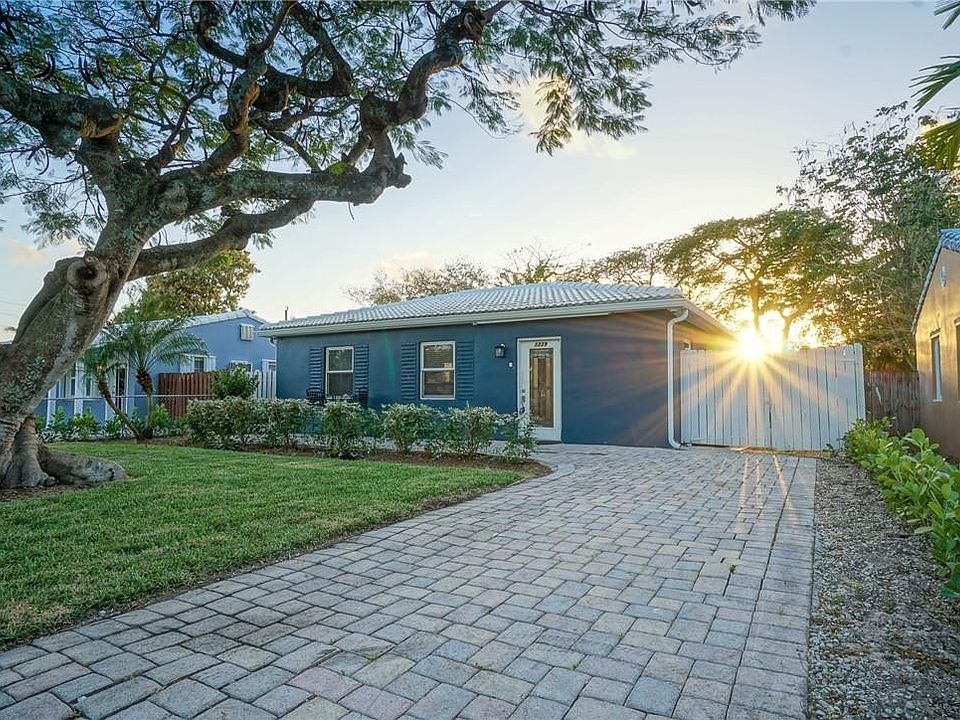 1st image of 1229 NW 4th Avenue