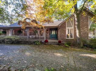 43 River Ridge Rd, Little Rock, AR 72227