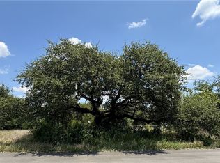 1203 S Beal St, Belton, TX 76513