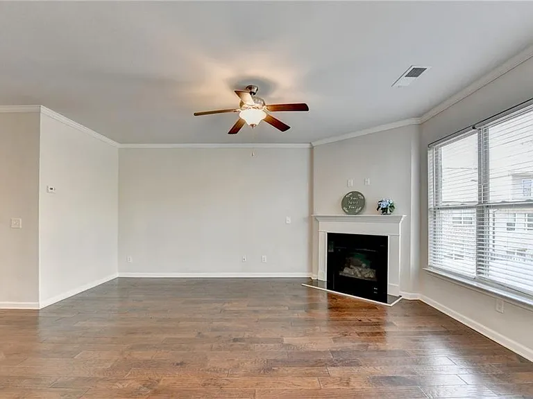 5535 Lightheart Ct — Photo 23