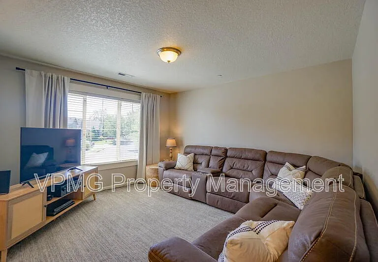 2835 Nw Hl — Photo 35