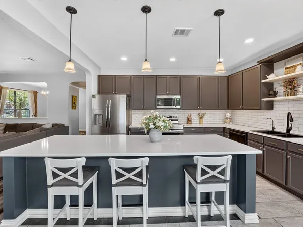 213 Silver Lace Ln, Round Rock, TX 78664