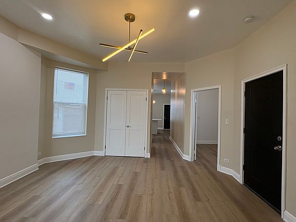4th image of 1628 N Kimball Ave APT 2