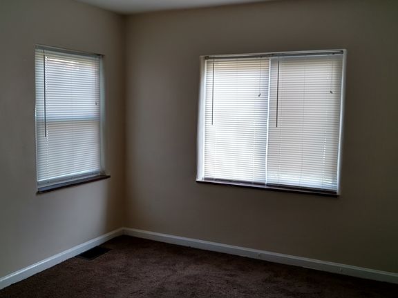 4th image of 2516 Bremont Ave