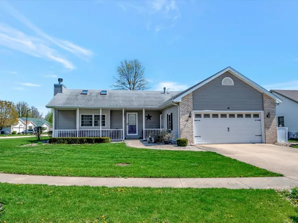 128 Old Farm Middle Ct, Bradley, IL 60915