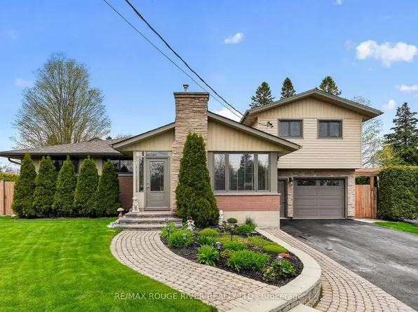 6 Saint Lawrence Pl, Cobourg, ON K9A 4G8