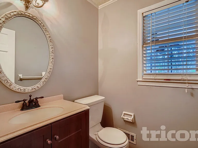 119 Heritage Way — Photo 9