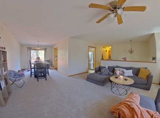 1616 Plymouth Rd, Manhattan, KS 66503