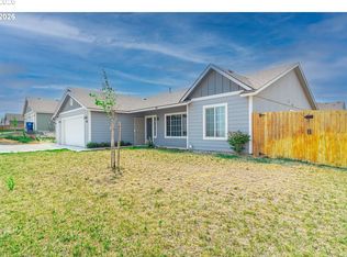 2766 Thrush St, Umatilla, OR 97882
