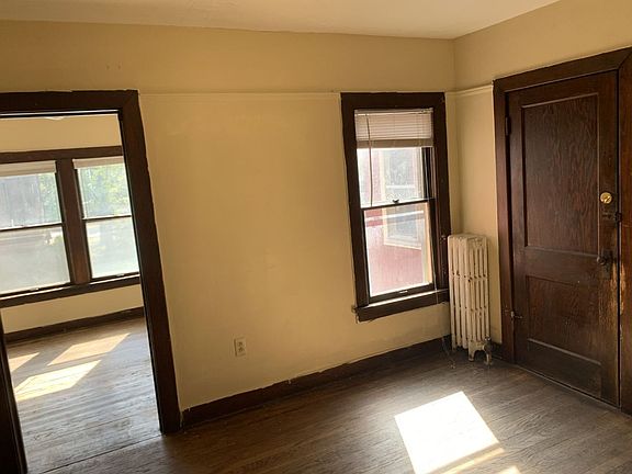 5th image of 410 W Green St #174