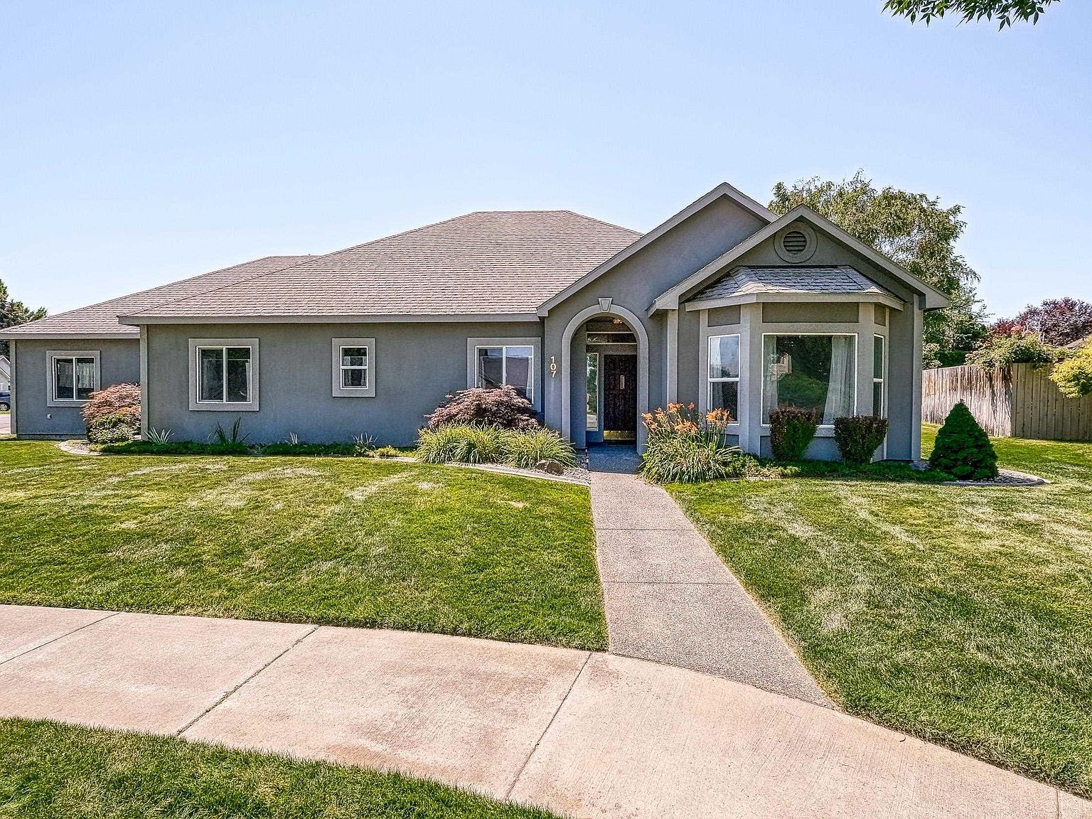 107 Mesa Dr, Richland, WA 99352 Zillow