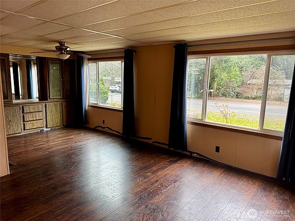 3rd image of 20501 31st Drive SE