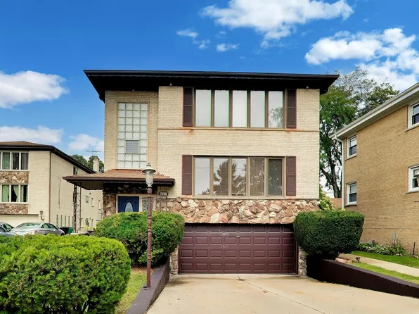 647 N Northwest Hwy, Park Ridge, IL 60068