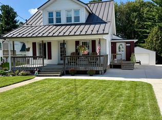 201 Mill St, Fox Lake, WI 53933