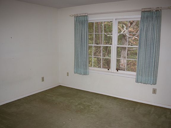 Upstairs bedroom
