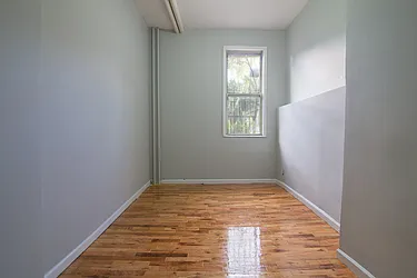 Rented by Isaac Silberstein, LREB