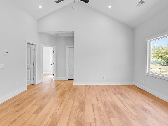 3rd image of 3600 Main Avenue Dr NW
