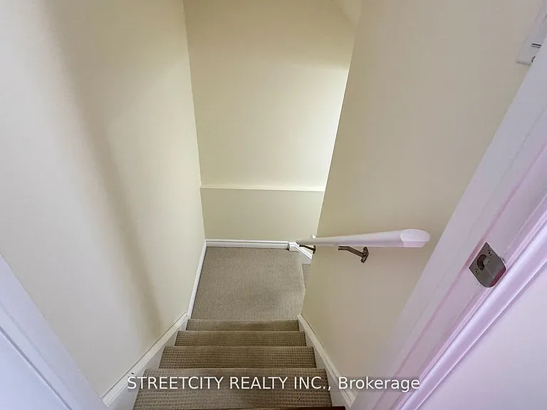 1357 Michael Cir — Photo 34