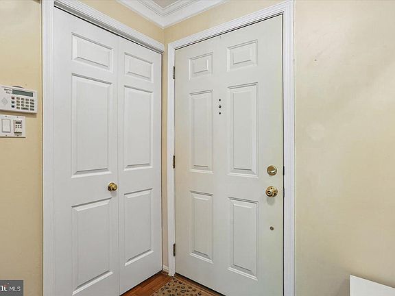 2nd image of 2459 McCormick Rd