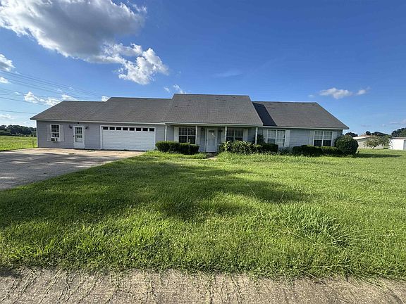 2nd image of 281 Summerhill Dr
