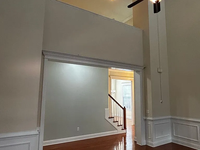 2500 Grier Cir — Photo 7