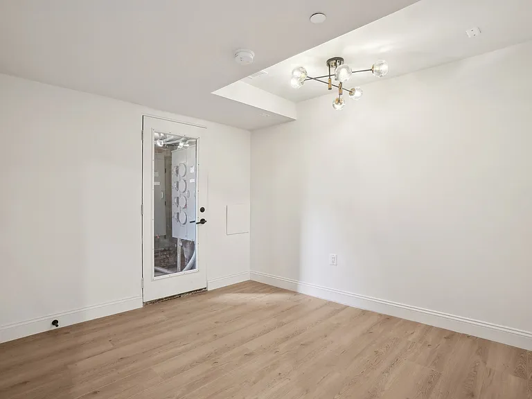 23 Logan Cir NW #1 — Photo 8