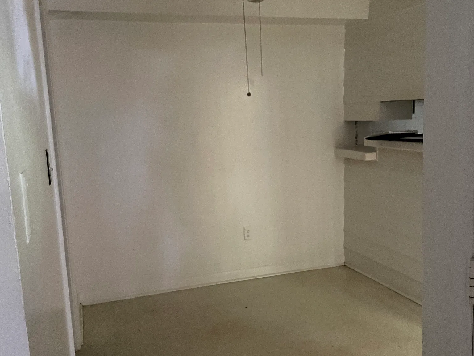 2 bed, 1.5 bath, 1000 sqft, $950 — Photo 4