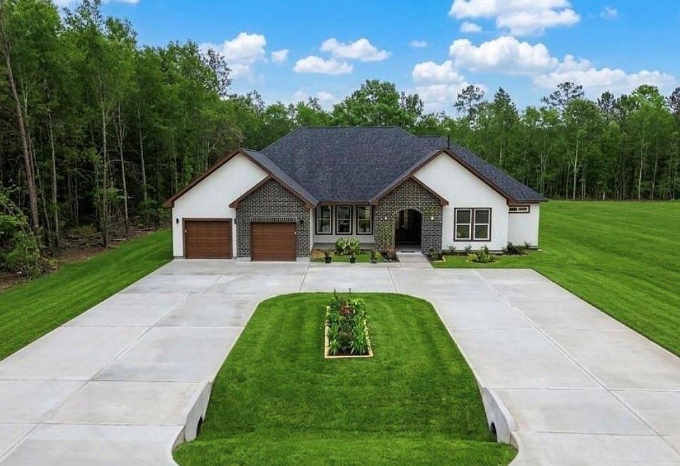 1st image of 1324 Road 6604