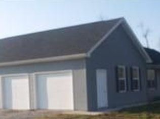 20 Phillips Rd, Vevay, IN 47043