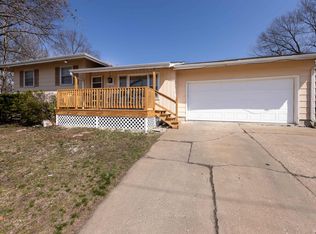 3600 SW Jewell Ave, Topeka, KS 66611