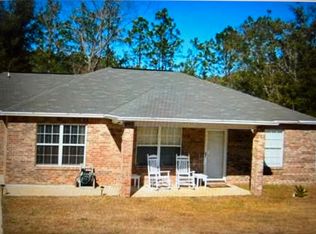 311 Lakeview Dr #311, Crestview, FL 32536