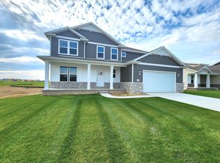 2090 Gambrel Ln, Howell, MI 48843