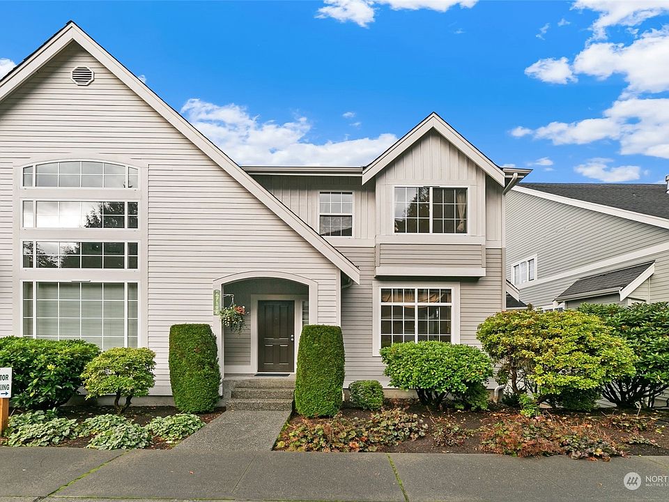 1st image of 6719 161st Avenue SE #B