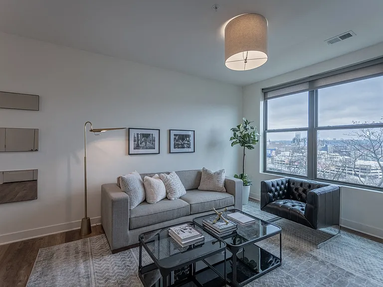 Adams Edge Apartments — Photo 5