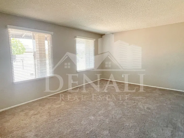 2243 W McRae Way — Photo 2