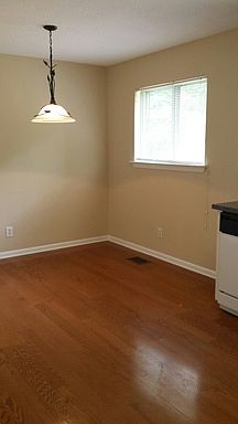 4th image of 4076 W Freedom Cir