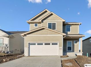 12214 S 113th St, Papillion, NE 68046