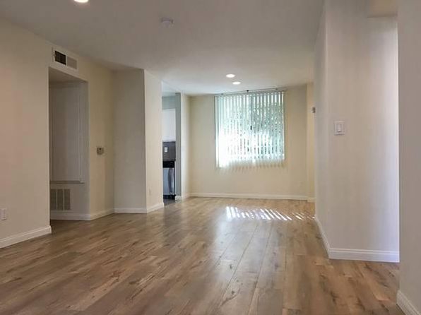 1601 Selby Ave APT 203