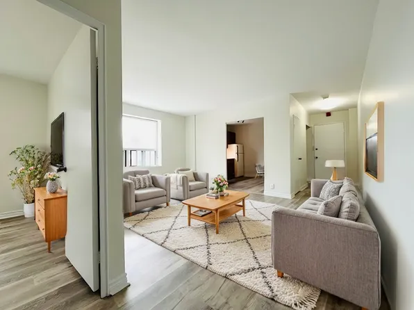 1711 Kingston Rd #24, Toronto, ON M1N 1S8