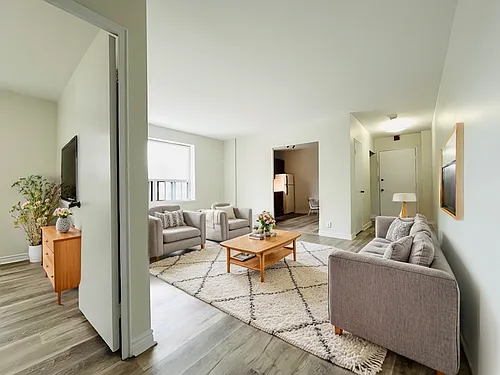 1711 Kingston Rd #12 Photo 1