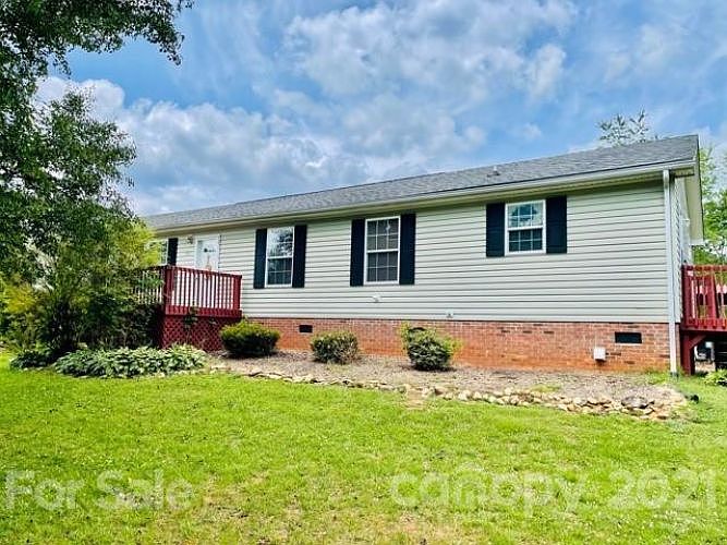 1st image of 1828 Pine Hollow Pl SE
